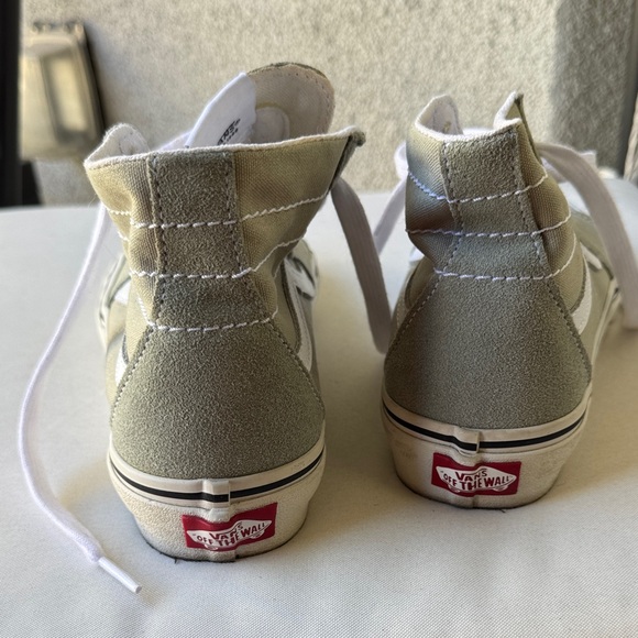 Vans Sk8 High-Top Sneakers - Picture 4 of 6